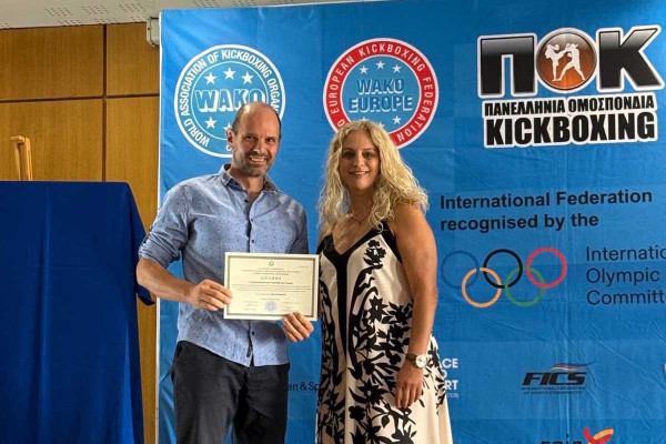 Προπονητής Β’ Κατηγορίας KICKBOXING ο Μaster Παναγιωτόπουλος