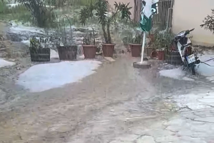Χελιδόνι - Κρυονέρι - Νεράιδα: Σφοδρή χαλαζόπτωση έπληξε τις καλλιέργειες