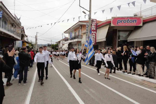 Εορτασμός της 25ης Μαρτίου στο Καράτουλα