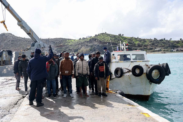 Συνεχείς μεταναστευτικές ροές στην Κρήτη- Επιχείρηση διάσωσης για 132 άτομα τα ξημερώματα