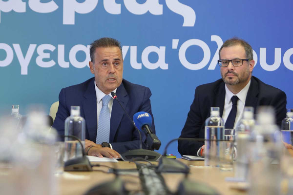 Πώς θα γίνει η σταδιακή μείωση της λιανικής τιμής ρεύματος κατά 30% έως το 2029