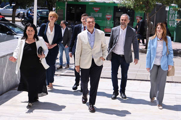 Δημοσκόπηση: Στη δεύτερη θέση η ΕΛΑΣ – Ο Τσίπρας ισχυρότερος αντίπαλος του Μητσοτάκη