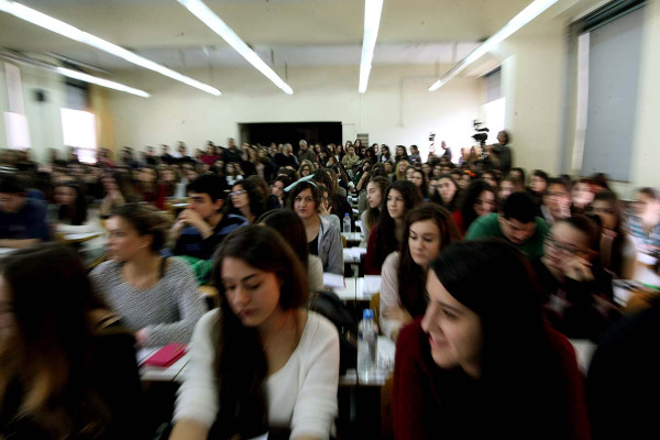 Άνοιξε η πλατφόρμα για τις μετεγγραφές των φοιτητών - Ποια η προθεσμία