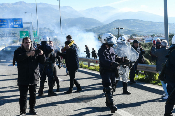 "Ξηλώστε" τους υπαίτιους της Πάτρας και αναλάβετε τις ευθύνες σας