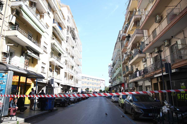 Πειραιάς: Ερευνούν όλα τα ενδεχόμενα για το θάνατο 24χρονης από μπαλκόνι